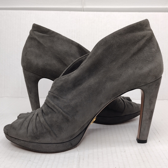 Prada Women's Gray Suede Open Toe High Slender Heel Slip On Heels Sz 10 - Picture 6 of 15